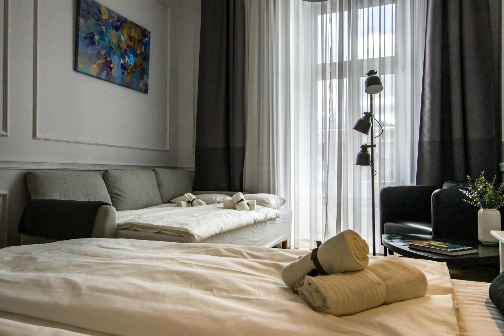 Wilson'S Oktogon Square Suite Apartment Budapest Exterior foto